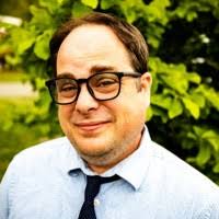 600+ perfiles de «Raburn»