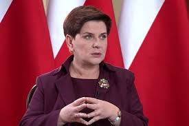 Za rządów beaty szydło szkoła dostała dotacje. Maz Beaty Szydlo Poszczul Psem Dziennikarke Newsweeka Uznal Ze Jestem Zbyt Namolna Wmeritum Pl