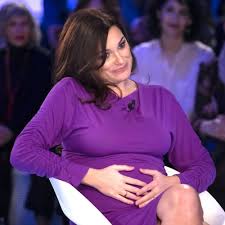 Ironically alena's czech surname, sereda, means ugly person.gianluigi buffon is currently with juventus, but. Alena Seredova Incinta A 42 Anni Svelero Il Sesso Del Bebe Solo Dopo La Sua Nascita Gazzetta Del Sud