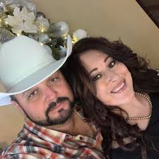 Yard Sale in Athens, Alabama, off Mooresville Rd