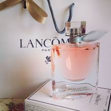 La Vie Est Belle L Eau De Parfum Legere Make Up Fashion Lifestyle Blog Perfume La Vie Est Belle Perfume Lancome