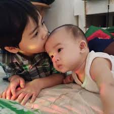 Is the low voice in V3 calls related to AI?