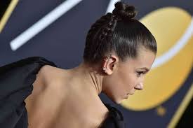 Bun hairstyles for prom night. 25 Stunning Prom Hairstyles For Every Hair Type
