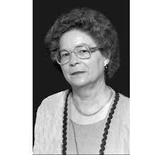 Louise Capps's Instagram, Twitter & Facebook