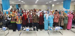 Paud itu bukan pendidikan anak, paud itu bisnis atas nama pendidikan anak. Gubernur Paud Adalah Pondasi Pendidikan Karakter Anak Metro Kaltara