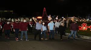 Aragua Inicia La Navidad Con Coloridos Espacios En El Obelisco De Maracay