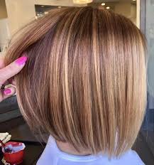 If you are not careful, you will end up as a washed out person when you don't get the right hair dye platinum, champagne blonde and flaxen hues can be very flattering hair colors for light skin with blue eyes, but only if you have cool undertones in. Best Hair Colors For Blue Eyed Woman