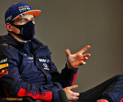Kelly's family to kelly >> you really want to do this? Max Verstappen Laat Vriendin Kelly Piquet Goed Schrikken Ben Jij Gek Gptoday Net