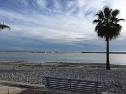 Vue Sur La Plage Picture Of Atoll Beach St Laurent Du Var Tripadvisor