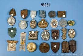 Nieruchomości, motoryzacja, komputery, meble, antyki, telefony, sprzęt sportowy i inne. 55 Wormser Militaria Auktion