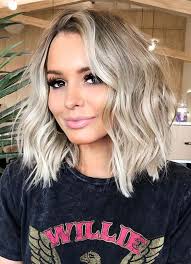 Lucky for you, if you have a medium cut, there are tons of hairstyles out there that you can for striking and glamorous medium hairstyles you can check our list which we have exclusively made for our beautiful female readers out there. Pin On Medium Shoulder Length Hair