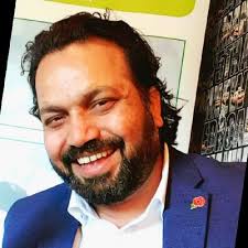 Can I ask you all to give our new president Mrs Pam Parker a warm welcome! 