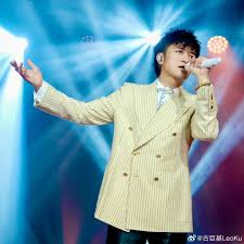 古巨基幫唱汪蘇瀧時隔十年再上《歌手》 - 娛樂- 點新聞