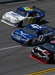 Would the lunchtime traffic jam experience gridlock? Free Images Structure Driving Speed Sports Car Speedway Race Car Supercar Team Race Track Fast Motorsports Driver Racer Motorsport Nascar Land Vehicle Formula One Auto Racing Motor Sports Automobile Make Automotive