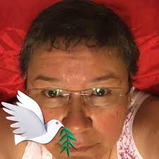 How does one say Butterfly in cree or spell it?