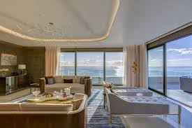 Ada banyak hal yang dapat membuat hotel menonjol dari persaingan. Terungkap Ini Dia 5 Desain Kamar Hotel Paling Mewah Di Dunia