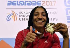 In 2008 stopte hellebaut met hoogspringen,ze kwam terug in 2010. Ek Goud Voor Nafi Thiam Belgisch Record Van Tia Hellebaut Houdt Nipt Stand Hln Be Vijfkamp Atletiek Goud