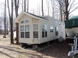 Two Story Tiny House Park Model For Sale On The Tiny House Marketplace For Sale On Lake Erie Pa A Beautifu Tiny House Tiny House Trailer Tiny House Exterior