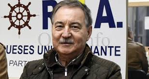 David Corzo anuncia a súa retirada da lista de candidatos do R.U.A.