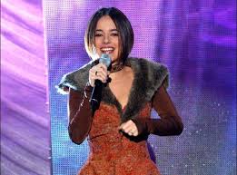 Résultat de recherche d'images pour "alizee"