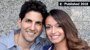 Amanda Alexander, Robert Rich