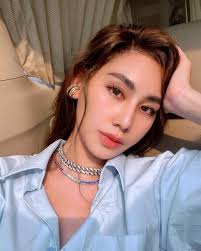 เจอถามตรงๆ เปรี้ยงๆ ว่า เลิกกับพระเอก พอร์ช ศรันย์ หรือยัง ดาราสาว ดาว. Myyg0imyz63 Ym