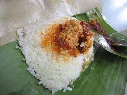 It lies southeast of muar, southwest of kluang, northwest of pontian, south of segamat and tangkak district. Nasi Lemak Picture Of Han Kee Cake Cafe Batu Pahat Tripadvisor