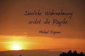 Es kann sich allerdings als ganz schön schwer herausstellen, das passende lebensmotto zu finden. Spruche Leben Kurze Zitate Schone Weisheiten Zum Nachdenken Und Schenken