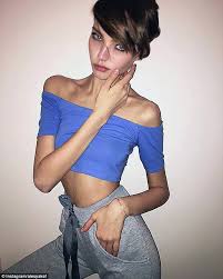 Aksinya menuai kritikan pedas hingga kecaman dari warganet. Teenage Russian Model Hits Back At New Eating Disorder Claims As She Auditions For Lfw Daily Mail Online