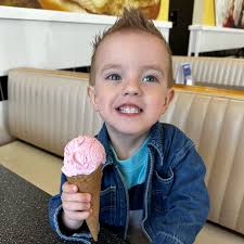 Ashley Bruton and Austin Batson's Wedding Website