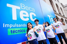¡Atención! Beca TEC 2025: 300 Oportunidades para tu Futuro Profesional