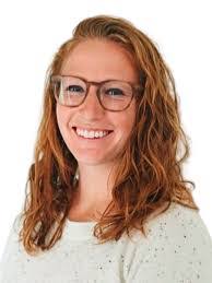 Sarah Lindberg's Instagram, Twitter & Facebook