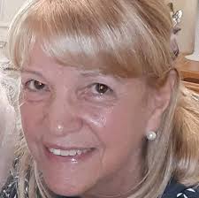 Anybody knows who bad that accident was in East 195?? Traffic was backed up  at for at least 12 miles or more… Crazy! One hour and 15 mins just to get  to Providence Mall…