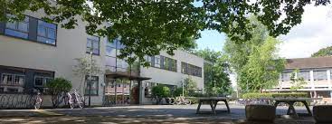 Er grenzt an den stadtteile köln porz wahn und an die städte niederkassel, troisdorf und lülsdorf. Stadtgymnasium Koln Porz