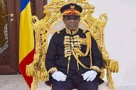 Ses forces armées connues pour être les plus efficaces de la région, le pays avait été. Officiel Interdiction De Toucher A La Photo Sacree Du Marechal Idriss Deby Coups Francs