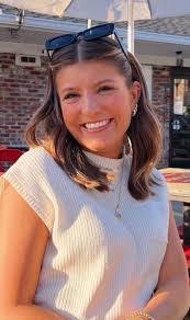 Ana Frances's Instagram, Twitter & Facebook