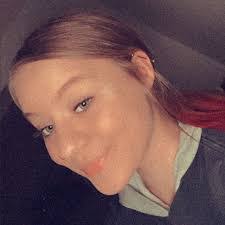 Jacqueline Nunnally's Instagram, Twitter & Facebook