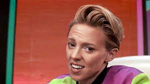 La Roux Shares First New Song In Five Years International Woman Of Leisure News Songs Songs Hot Stories