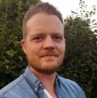 50+ "Daniel Vest" profiles