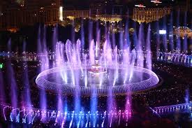 Fantanile din piata unirii au revenit la viata ! Fantanile Din PiaÅ£a Unirii Incluse In Cartea Recordurilor Longest Choreographed Fountain System The Bucharest Fountains Video