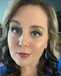 Danielle Sackett's Instagram, Twitter & Facebook