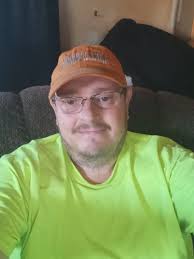 Hi all! I just wanted to introduce myself and share a photo I took...This  is an answer to those who ask.. "why Tennessee?"