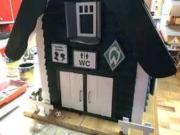 Als Abdeckung Fur Die Gartenpumpe Gebaut Haus Pumps Ranke