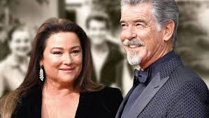 Let's check, how rich is keely shaye smith in 2020? Keely Shaye Smith Was Fur Ein Anblick Im Dschungel Wird Sie Zum Blickfang Bunte De