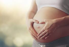 In der medizin wird als kleinwüchsig bezeichnet, wer mit seiner körpergröße unterhalb der 3. Dein Baby Ist Kleinwuchsig Diese Ursachen Sind Dafur Verantwortlich