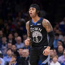 D'angelo russell (quad) and naz reid (wrist) are questionable to play tonight in cleveland. Warriors D Angelo Russell Is Putting Up Numbers But What S His Value Golden State Of Mind