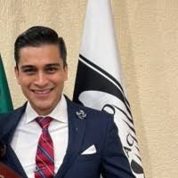 400+ perfiles de «Efrain»