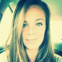 Laura Robichaud's Instagram, Twitter & Facebook