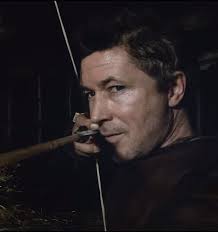 Aidan Gillen