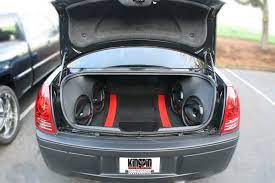 2006 Chrysler 300c Gets Dramatic Stereo Overhaul